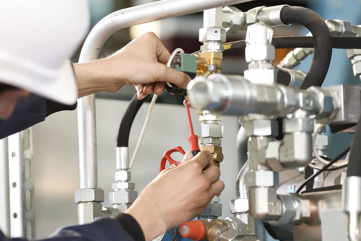 manutenzione-Impianti-termoidraulici-commerciali-e-industriali---Elettro-System-Bedin-Vicenza-